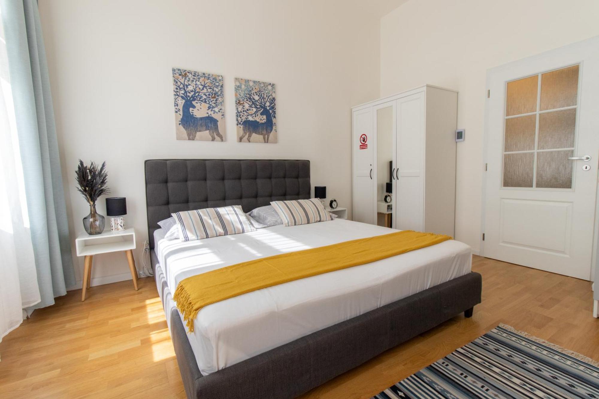 Stepanska Cr Apartments 프라하 외부 사진