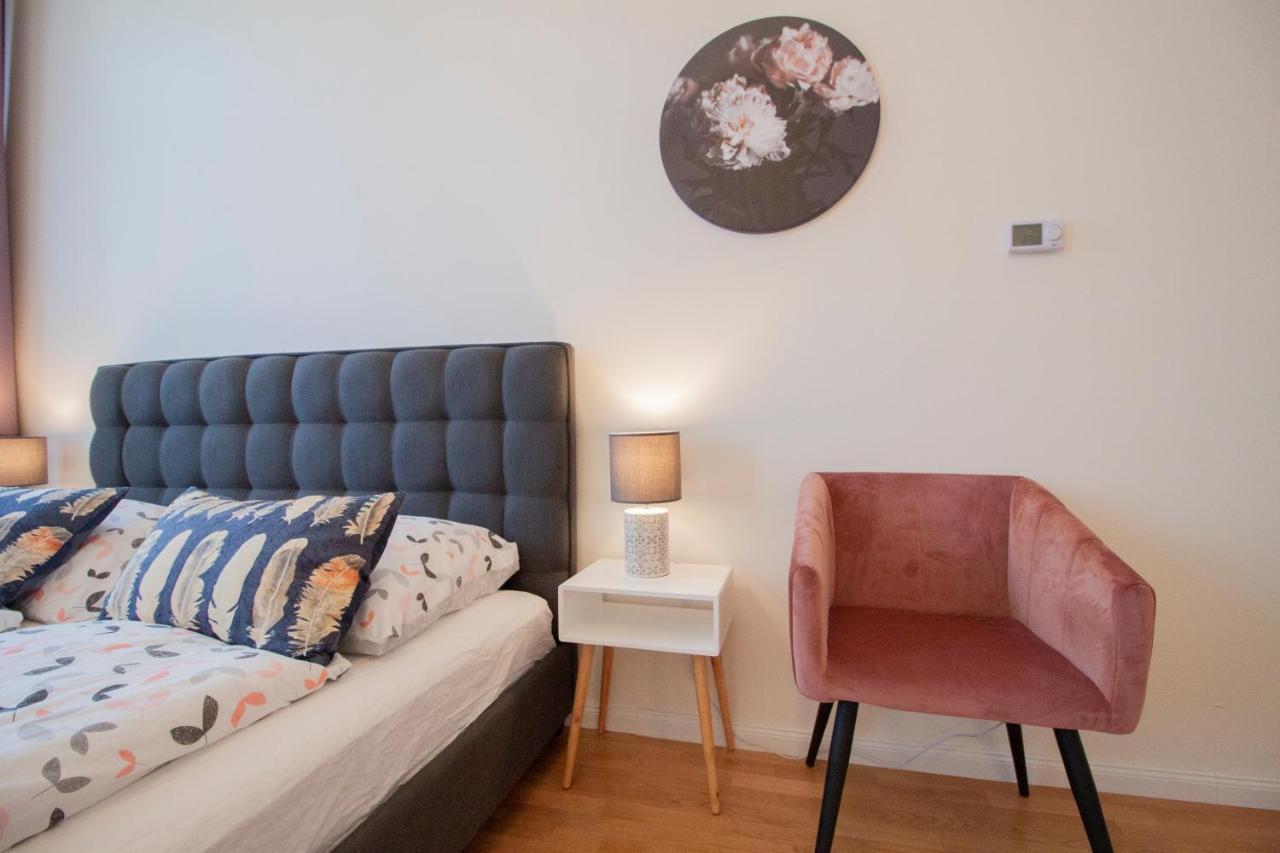 Stepanska Cr Apartments 프라하 외부 사진